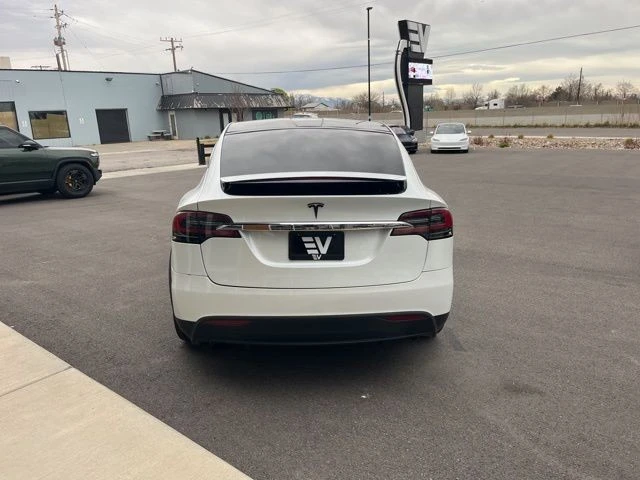 2020 Tesla Model X - Image 6 of 21