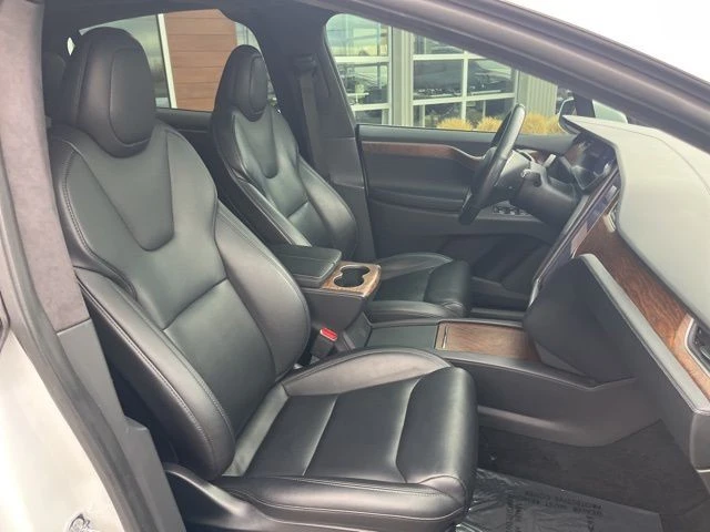 2020 Tesla Model X - Image 21 of 21