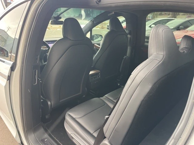 2020 Tesla Model X - Image 16 of 21