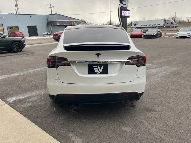 2020 Tesla Model X - Image 6 of 21