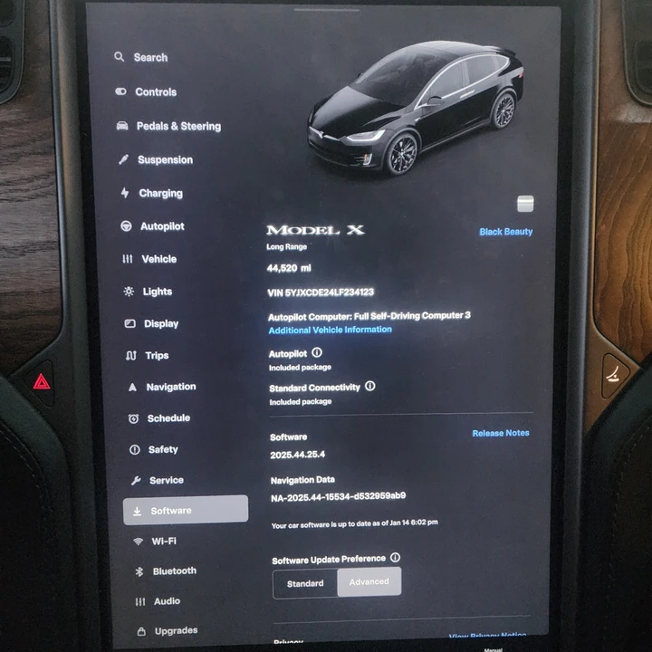 2020 Tesla Model X - Image 11 of 16