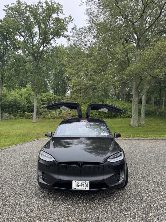 2020 Tesla Model X - Image 7 of 31
