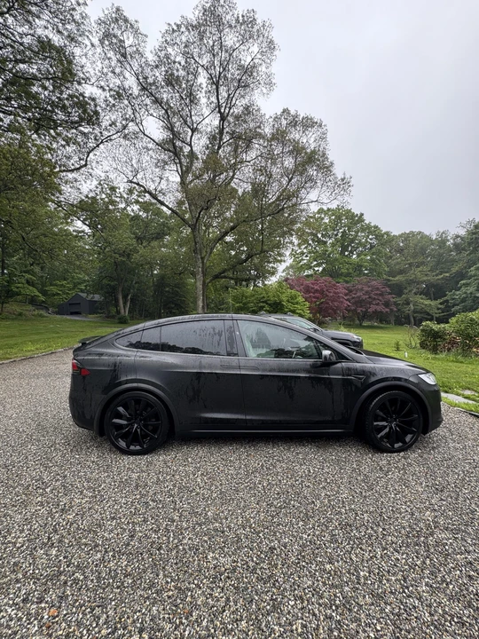 2020 Tesla Model X - Image 9 of 31