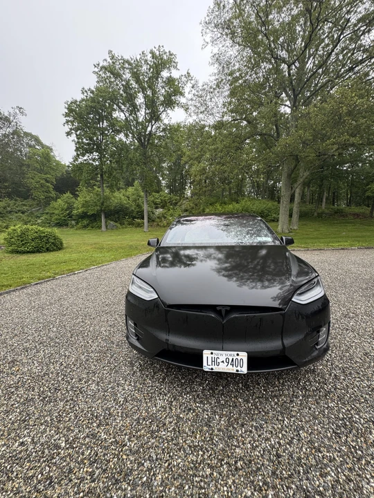 2020 Tesla Model X - Image 4 of 31