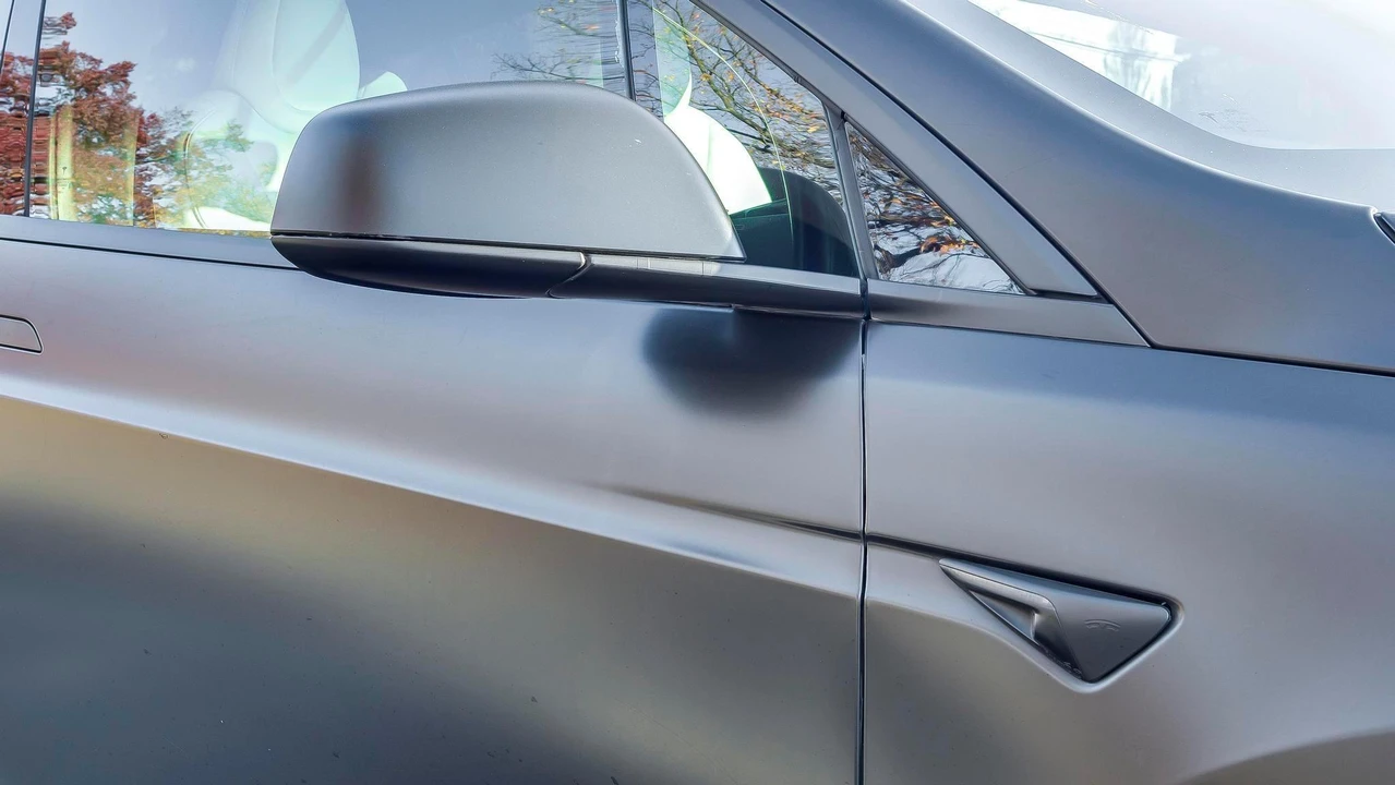 2020 Tesla Model X - Image 22 of 31