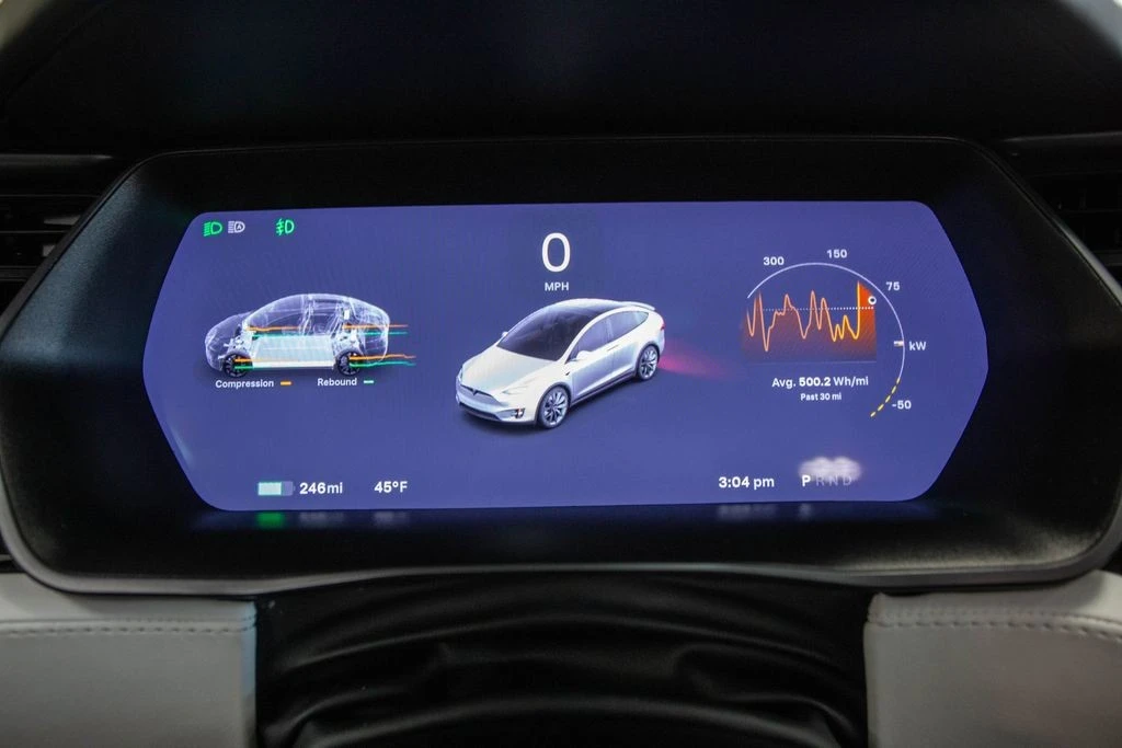 2020 Tesla Model X - Image 5 of 11