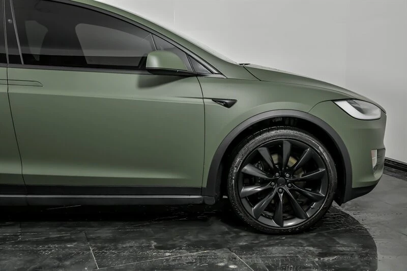 2020 Tesla Model X - Image 12 of 12
