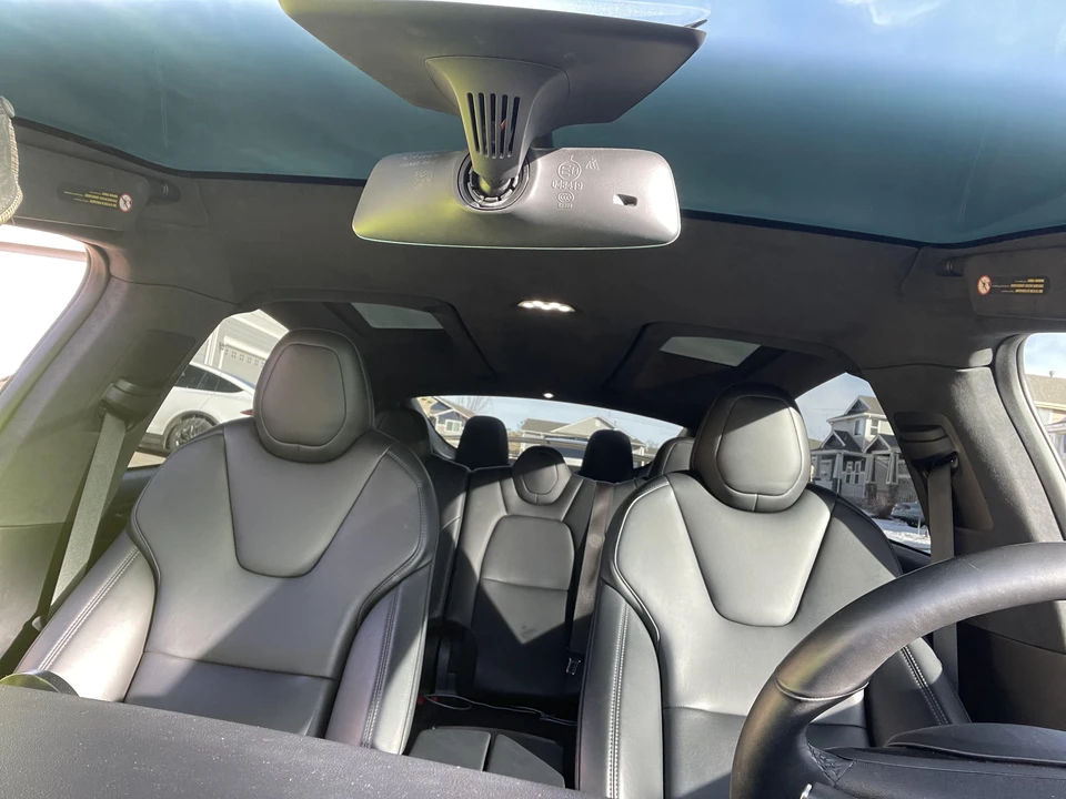 2020 Tesla Model X - Image 29 of 31