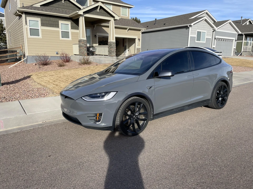 2020 Tesla Model X - Image 8 of 31