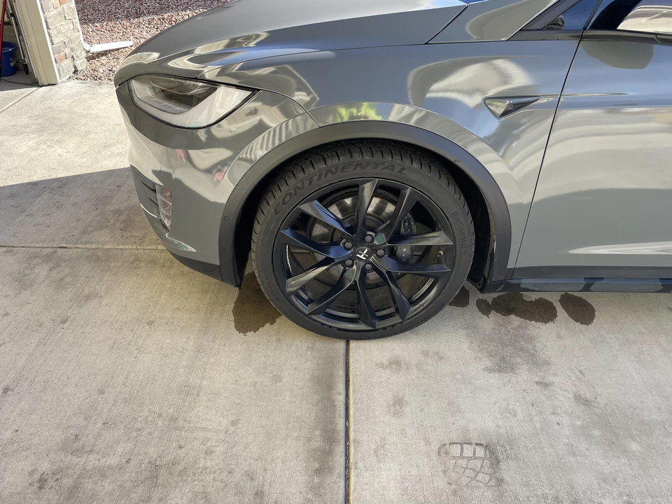 2020 Tesla Model X - Image 19 of 31