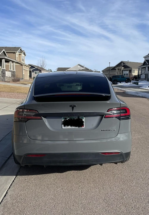 2020 Tesla Model X - Image 10 of 31