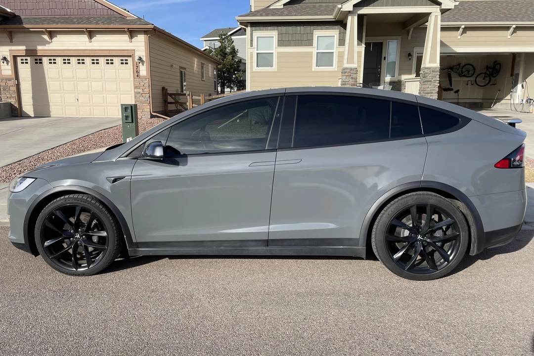 2020 Tesla Model X - Image 3 of 31