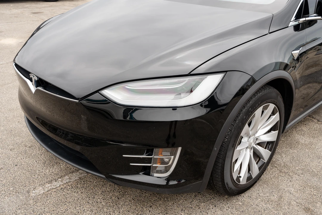 2020 Tesla Model X - Image 22 of 31