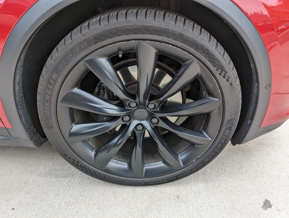 2020 Tesla Model X - Image 25 of 31