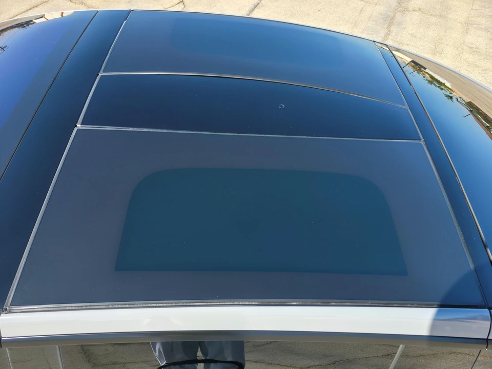 2020 Tesla Model X - Image 18 of 31