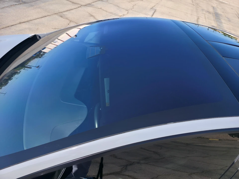 2020 Tesla Model X - Image 17 of 31
