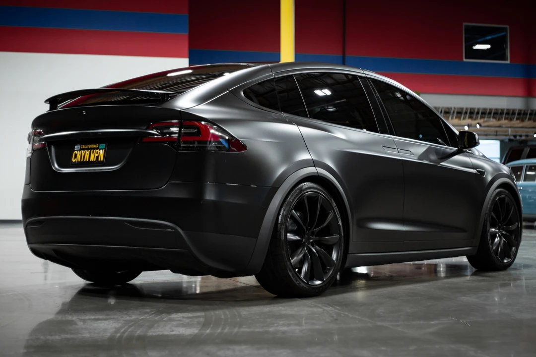 2020 Tesla Model X - Image 4 of 31