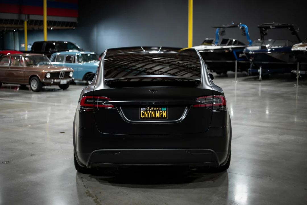 2020 Tesla Model X - Image 10 of 31