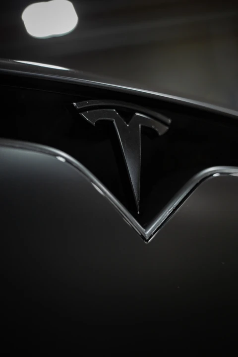 2020 Tesla Model X - Image 23 of 31