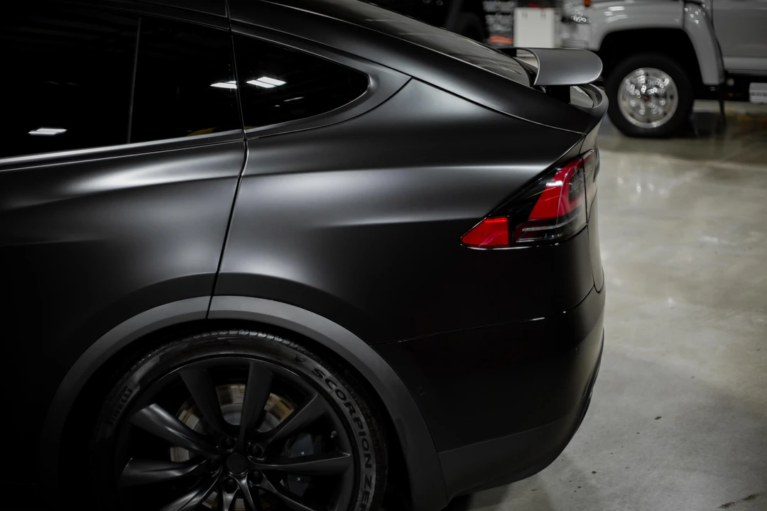 2020 Tesla Model X - Image 29 of 31