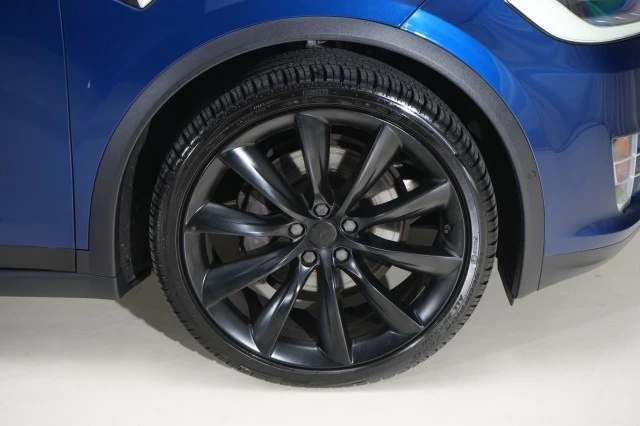 2020 Tesla Model X - Image 20 of 21