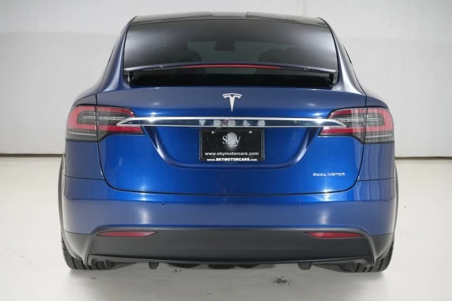 2020 Tesla Model X - Image 14 of 21