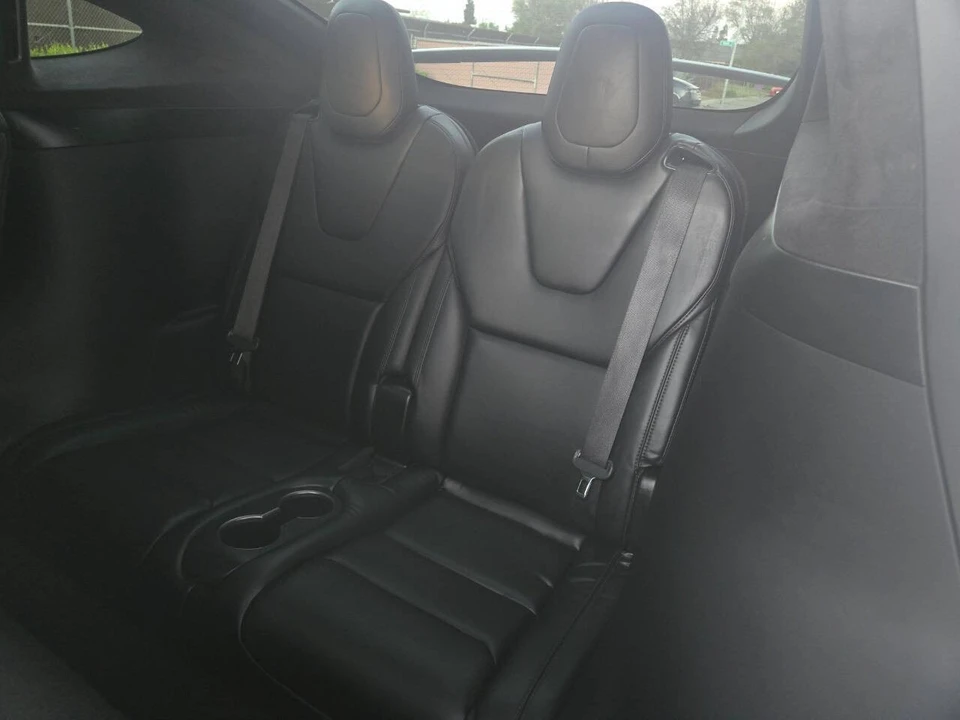 2020 Tesla Model X - Image 20 of 21