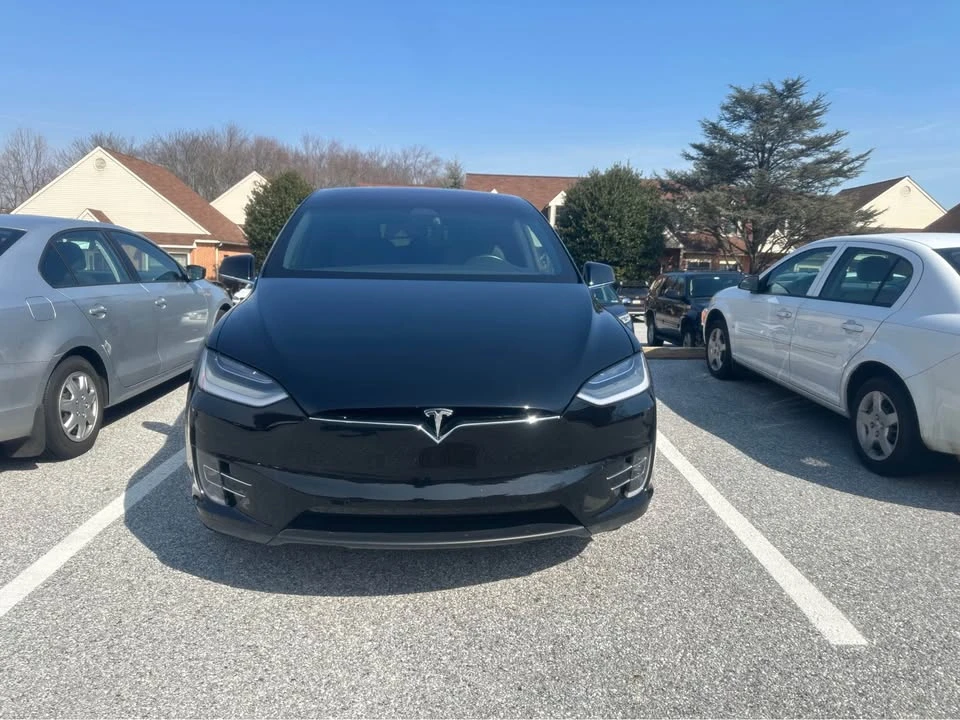 2020 Tesla Model X - Image 3 of 6