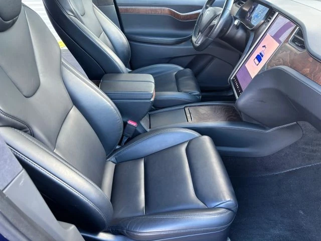 2020 Tesla Model X - Image 12 of 15