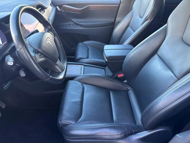 2020 Tesla Model X - Image 11 of 15
