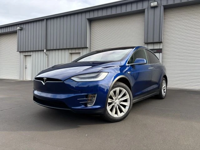 2020 Tesla Model X - Image 4 of 15