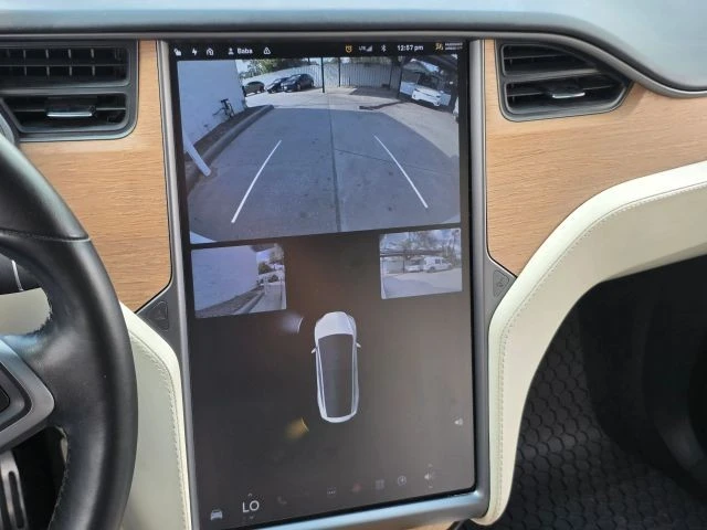 2020 Tesla Model X - Image 21 of 21
