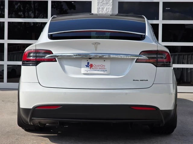 2020 Tesla Model X - Image 7 of 21