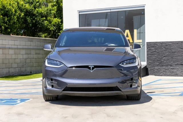 2020 Tesla Model X - Image 3 of 21