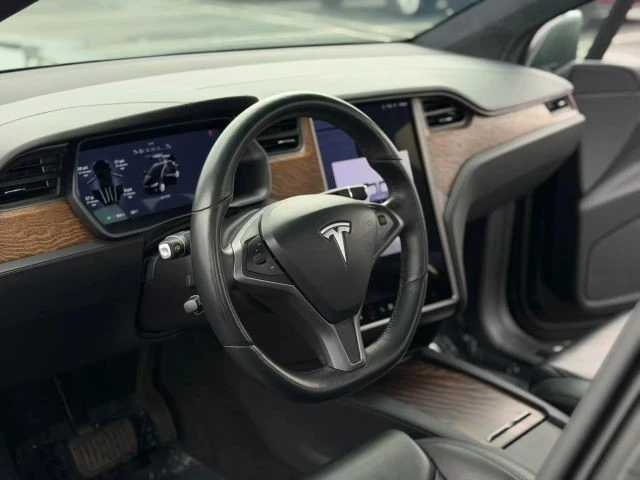 2020 Tesla Model X - Image 21 of 21