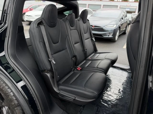 2020 Tesla Model X - Image 16 of 21