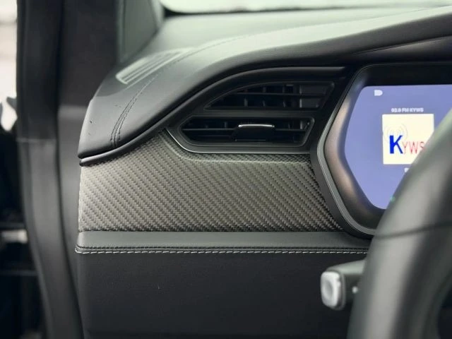 2020 Tesla Model X - Image 24 of 29