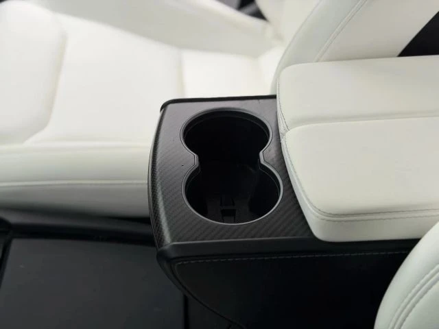 2020 Tesla Model X - Image 25 of 29