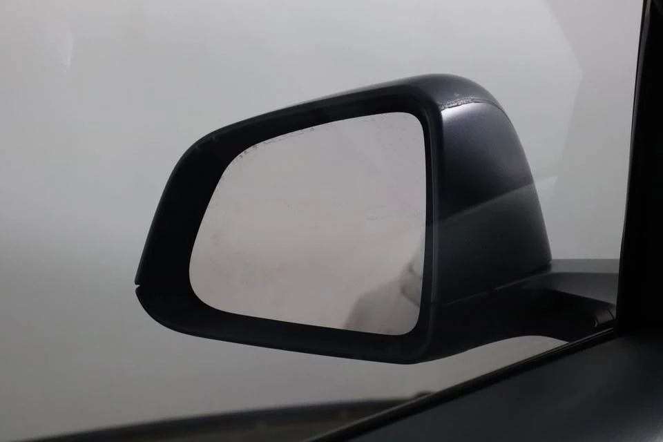 2020 Tesla Model Y Performance - Image 19 of 20