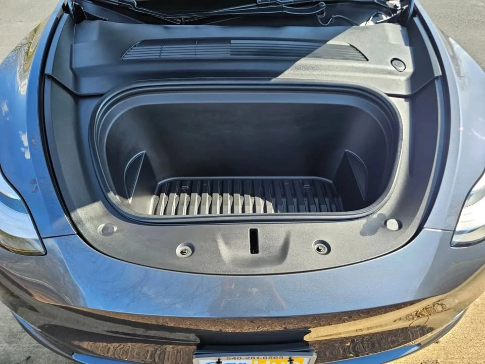 2020 Tesla Model Y - Image 15 of 16