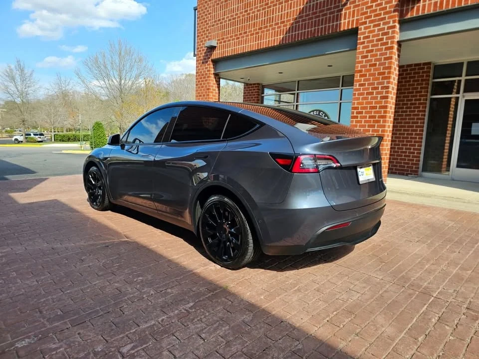 2020 Tesla Model Y - Image 4 of 16