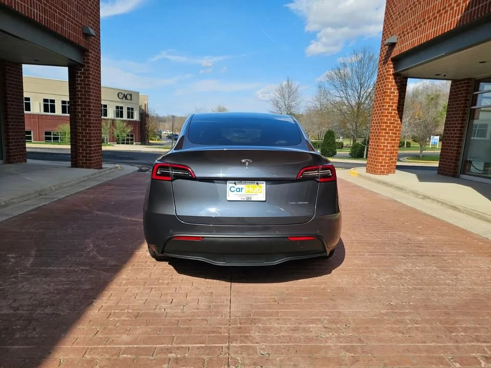 2020 Tesla Model Y - Image 5 of 16