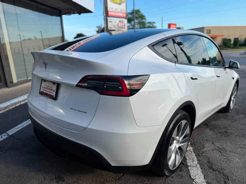 2020 Tesla Model Y - Image 5 of 20
