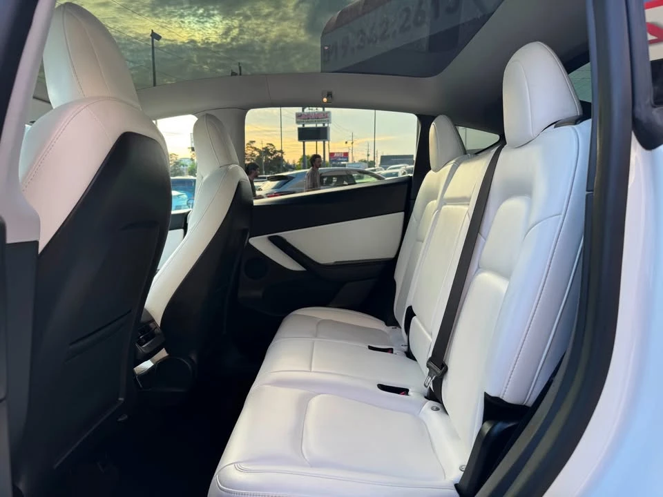 2020 Tesla Model Y - Image 20 of 20