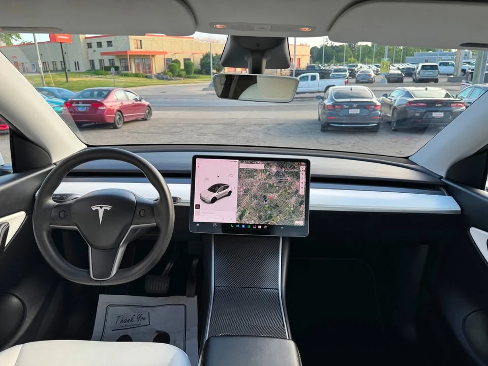 2020 Tesla Model Y - Image 13 of 20