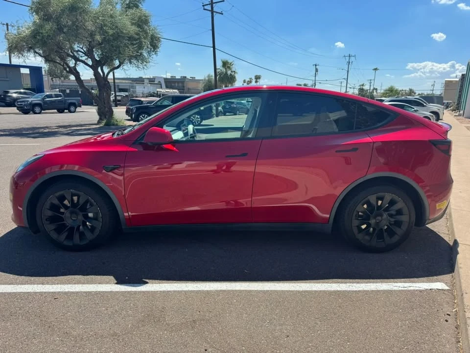2020 Tesla Model Y - Image 6 of 14