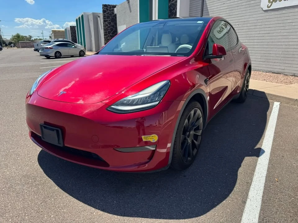 2020 Tesla Model Y - Image 7 of 14