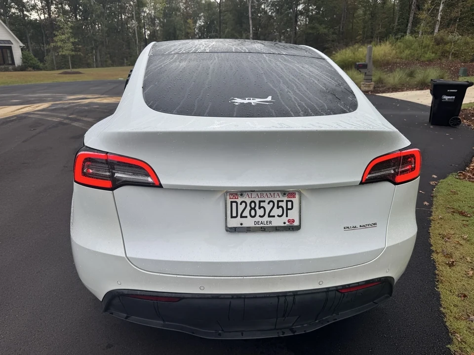 2020 Tesla Model Y - Image 4 of 10