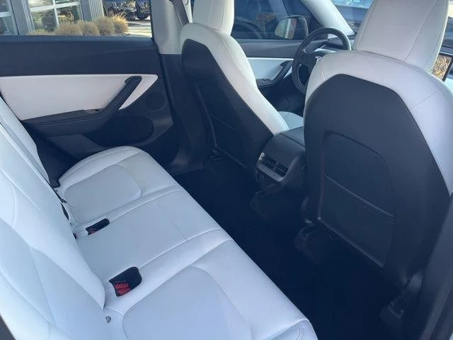 2020 Tesla Model Y - Image 19 of 21
