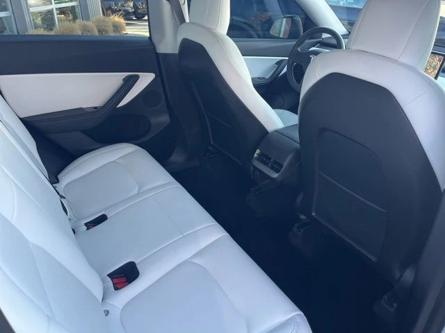 2020 Tesla Model Y - Image 19 of 21